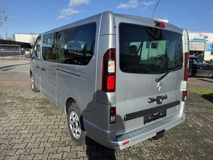 Renault Trafic Grand Evolution Blue dCi 150 9-Sitzer Grand Evolution Blue dCi 150