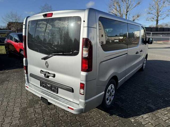 Renault Trafic Grand Evolution Blue dCi 150 9-Sitzer Grand Evolution Blue dCi 150