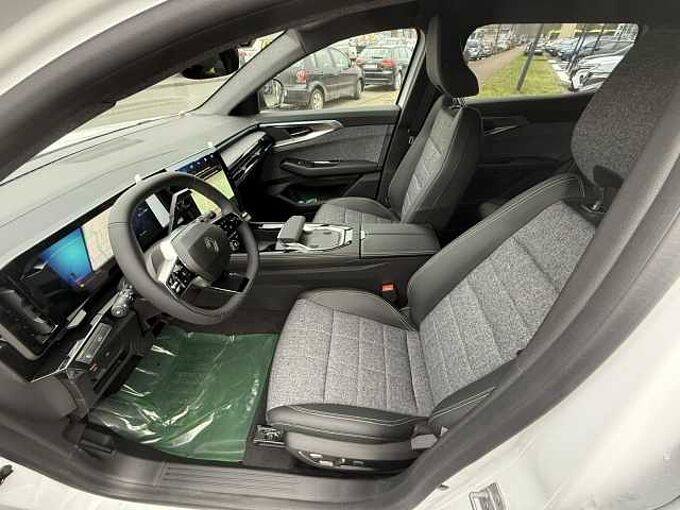 Renault Espace Techno E-Tech Full Hybrid 200 Techno E-Tech Full Hybrid 200