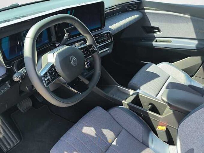 Renault R 4 E-Tech Techno 150 Comfort Range 