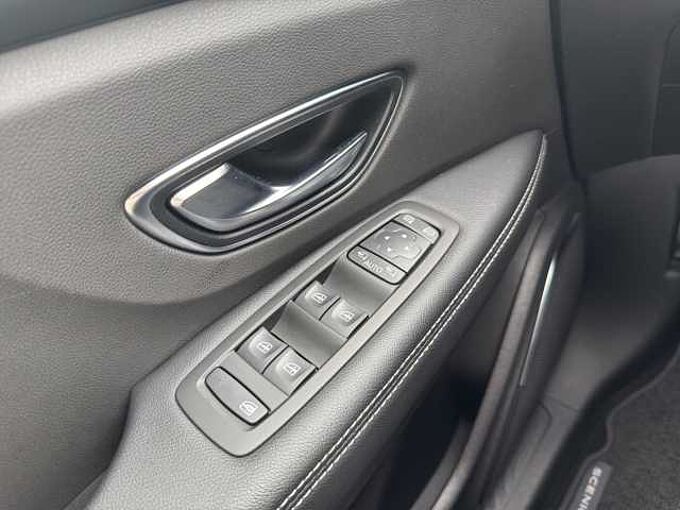 Renault Scenic Techno TCe 140 EDC 