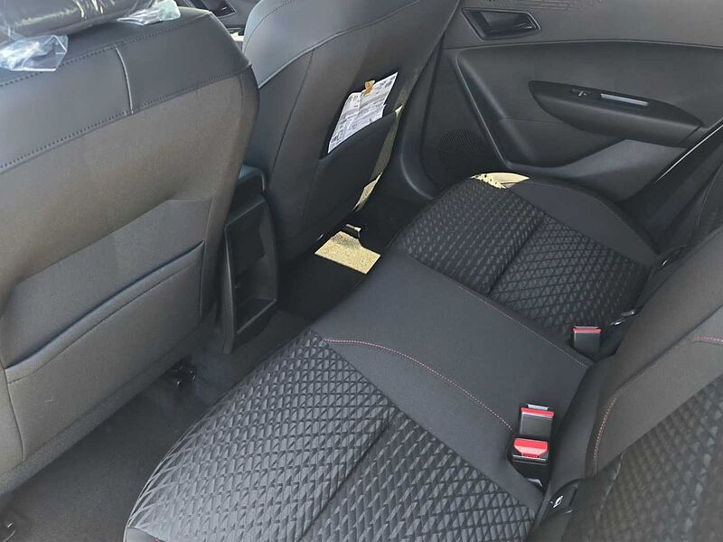 Renault Clio Techno TCe 115 'WinterPaket, GJR'